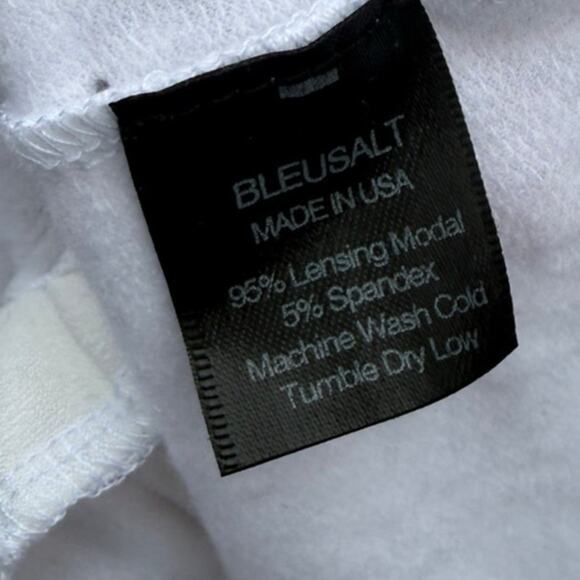 BLEUSALT white lensing modal ultra soft Schoolboy knit short blazer jacket top - Picture 10 of 10